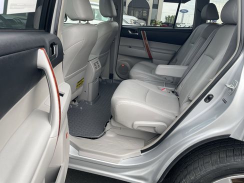Used 2008 Toyota Highlander Limited image 27