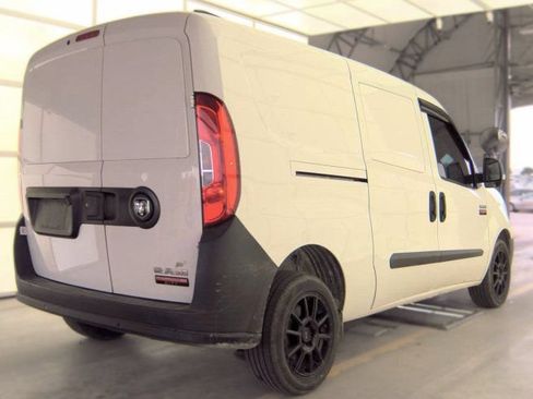 Used 2019 RAM ProMaster City Tradesman FWD image 4