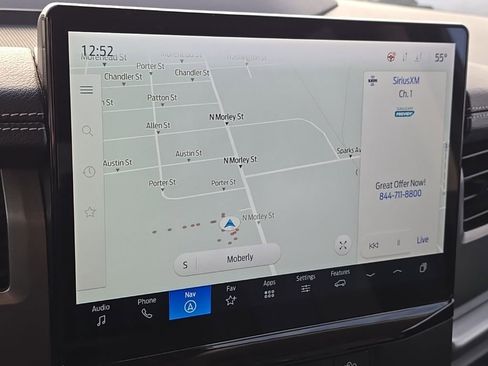 Used 2024 Ford Expedition Max XLT image 3