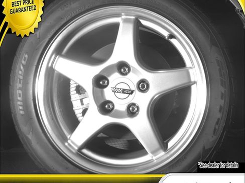 Used 1992 Chevrolet Corvette Coupe RWD image 20