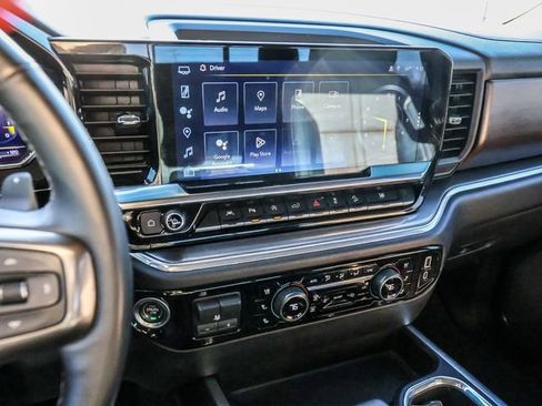 Used 2023 Chevrolet Silverado 1500 High Country w/ Technology Package AWD/4WD image 35