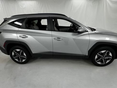 Used 2025 Hyundai Tucson SEL AWD/4WD image 2