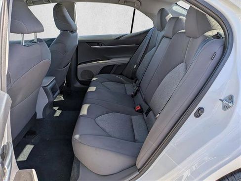 Used 2024 Toyota Camry LE FWD image 17