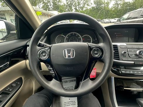 Used 2016 Honda Accord LX image 11