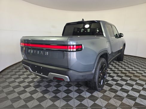 Used 2022 Rivian R1T Adventure AWD/4WD image 5