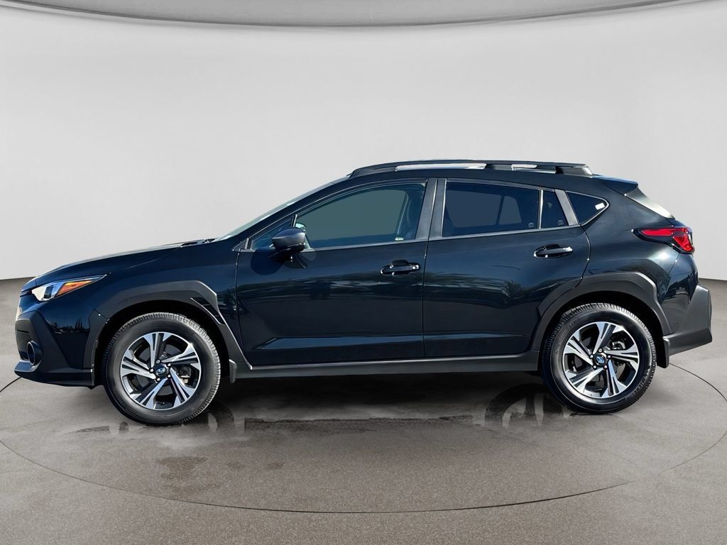 Used 2024 Subaru Crosstrek 2.0i Premium AWD/4WD image 2