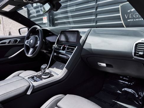 Used 2022 BMW 840i Convertible RWD image 36