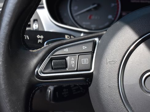 Used 2017 Audi S6 Prestige w/ S6 Sport Package image 15