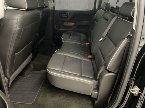 Used 2018 Chevrolet Silverado 1500 High Country image 25