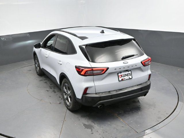 Used 2025 Ford Escape ST-Line FWD image 42