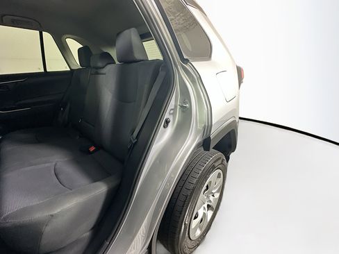 Used 2021 Toyota RAV4 LE FWD image 25