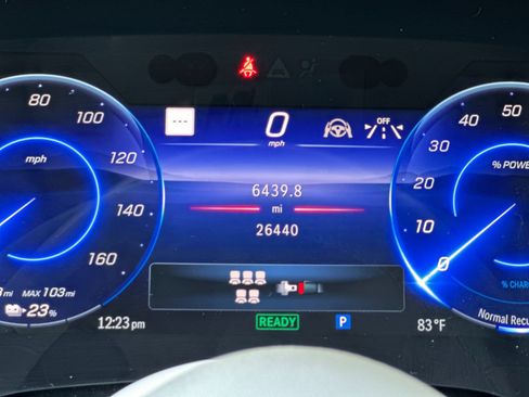 Used 2024 Mercedes-Benz EQS 450+ SUV image 31