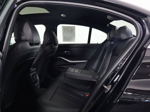 Used 2025 BMW 330i Sedan w/ Convenience Package image 11