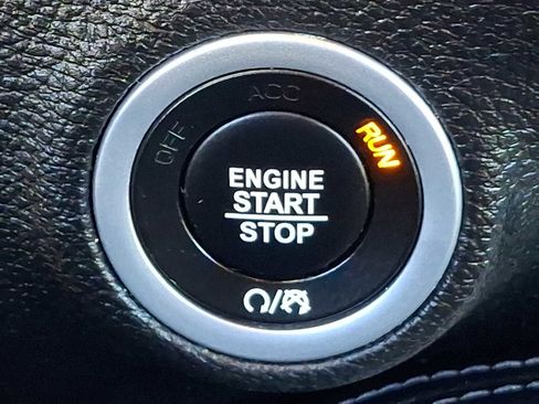 Used 2022 Dodge Challenger GT image 23