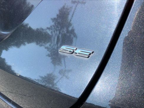 Used 2013 Ford Fusion SE FWD image 9