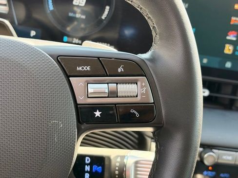 Used 2025 Hyundai Ioniq 5 SEL RWD image 16