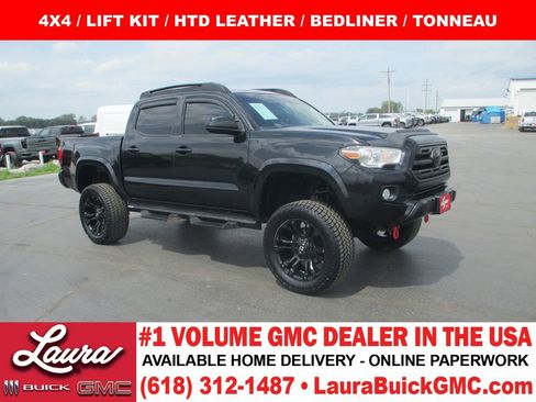 Used 2019 Toyota Tacoma SR5 image 1
