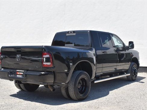 Used 2023 RAM 3500 Laramie AWD/4WD image 5