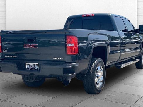 Used 2017 GMC Sierra 3500 Denali w/ Duramax Plus Package AWD/4WD image 12