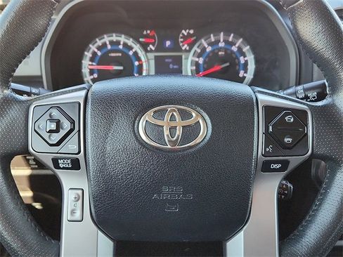 Used 2016 Toyota 4Runner SR5 image 24