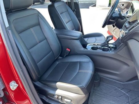 Used 2024 Chevrolet Equinox Premier FWD image 35