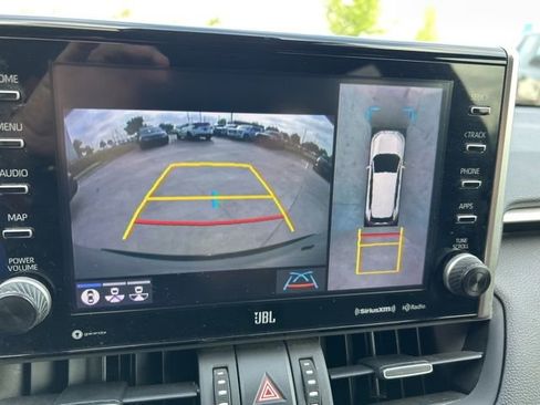 Used 2022 Toyota RAV4 XSE image 18