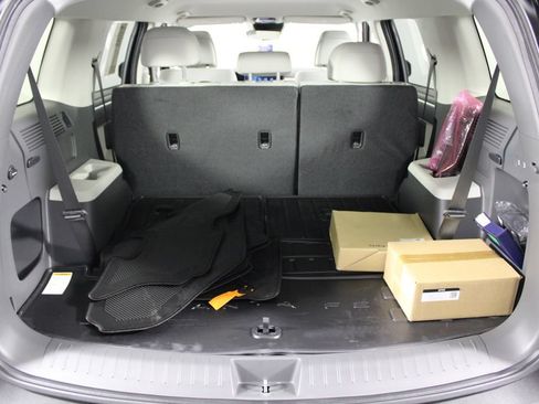Certified 2026 Hyundai Santa Fe SE w/ Tow & Go Package FWD image 16