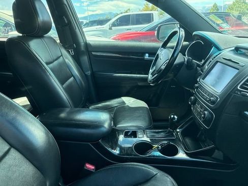 Used 2014 Kia Sorento SX w/ 3rd Row Package AWD/4WD image 6