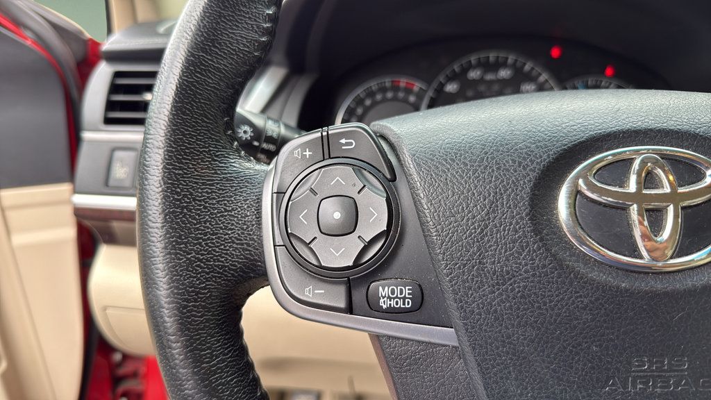 Used 2012 Toyota Camry XLE FWD image 22