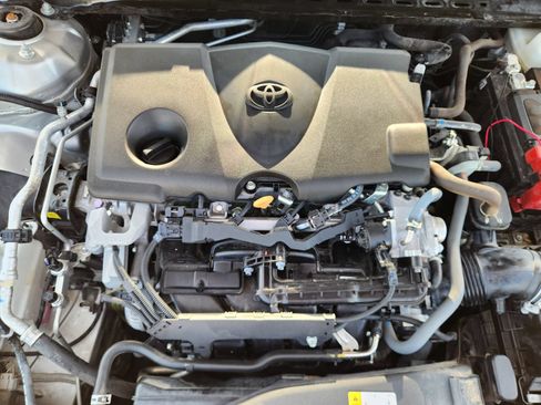 Used 2023 Toyota Camry SE w/ Convenience Package FWD image 29