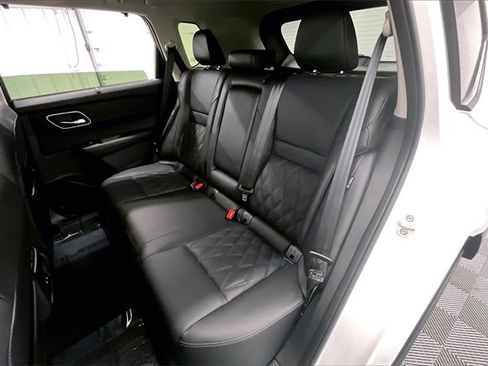 New 2025 Nissan Rogue Platinum w/ Tech Package image 10