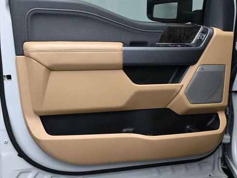 Used 2025 Ford F250 Lariat w/ Lariat Ultimate Package image 21