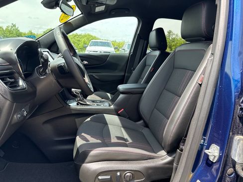 Certified 2023 Chevrolet Equinox RS FWD image 25