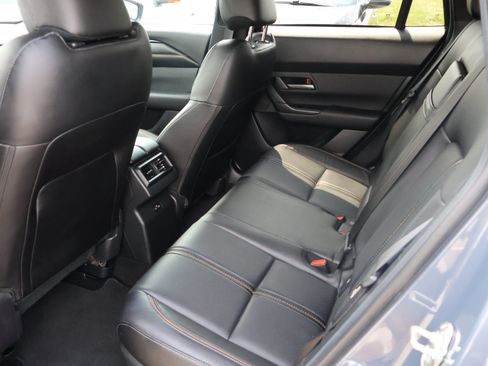 Used 2025 MAZDA CX-50 AWD 2.5 Hybrid w/ Premium Pkg image 17