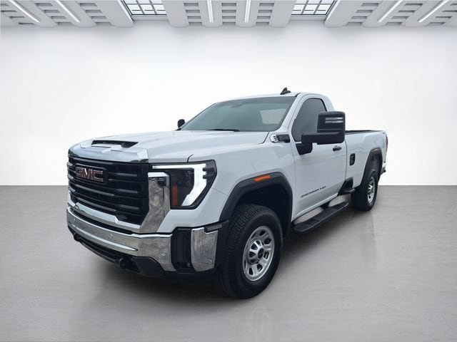 Used 2025 GMC Sierra 2500 Pro w/ 1SA Pro Safety Plus Package AWD/4WD image 8