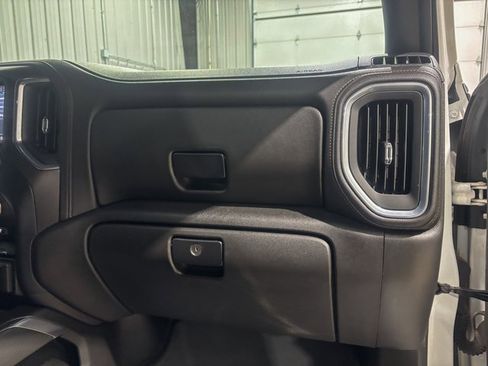 Used 2023 GMC Sierra 2500 AT4 w/ Gooseneck/5TH Wheel Package image 28