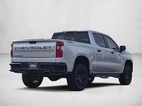 Used 2022 Chevrolet Silverado 1500 LT Trail Boss w/ Convenience Package II AWD/4WD image 5
