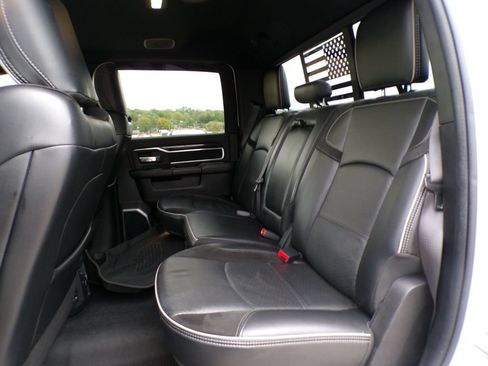 Used 2021 RAM 2500 Laramie w/ Night Edition AWD/4WD image 21