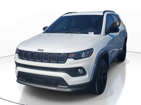 New 2026 Jeep Compass Latitude image 2