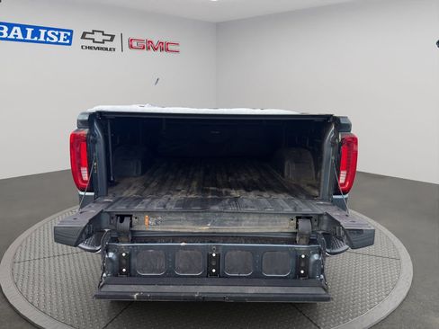 Used 2020 GMC Sierra 1500 SLT w/ SLT Premium Plus Package image 18