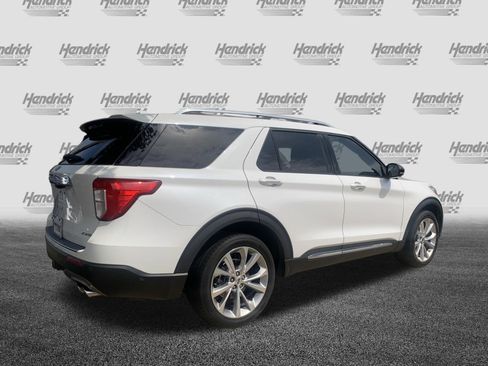 Used 2021 Ford Explorer Platinum w/ Equipment Group 601A AWD/4WD image 10