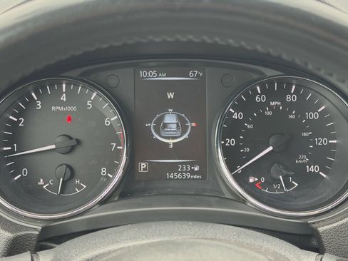 Used 2017 Nissan Rogue SL w/ SL Premium Package AWD/4WD image 32