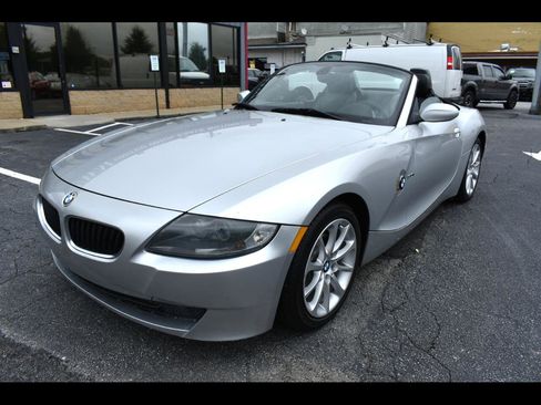 Used 2006 BMW Z4 3.0i image 1