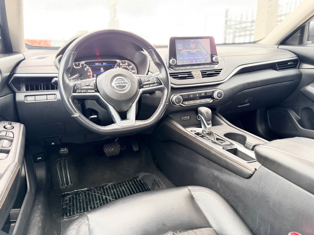 Used 2020 Nissan Altima 2.5 SR FWD image 23