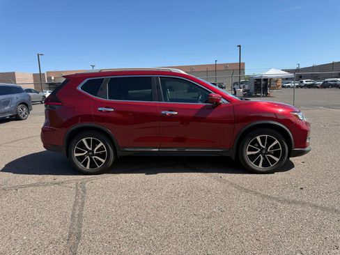 Used 2020 Nissan Rogue SL w/ Premium Package FWD image 4