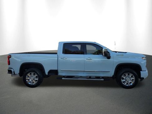 New 2026 Chevrolet Silverado 2500 High Country w/ Technology Package AWD/4WD image 11