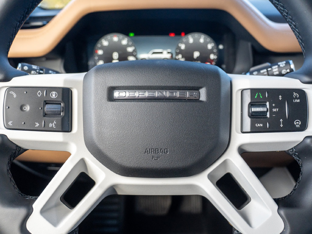 New 2026 Land Rover Defender 110 S AWD/4WD image 14