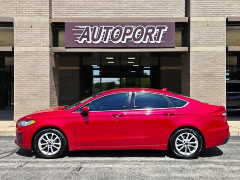 Used 2020 Ford Fusion SE FWD image 5