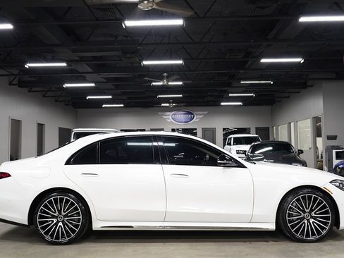 Used 2023 Mercedes-Benz S 580 4MATIC Sedan image 5