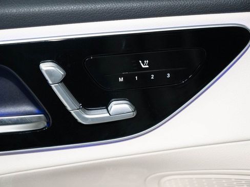 New 2027 Mercedes-Benz GLC 300 4MATIC image 21